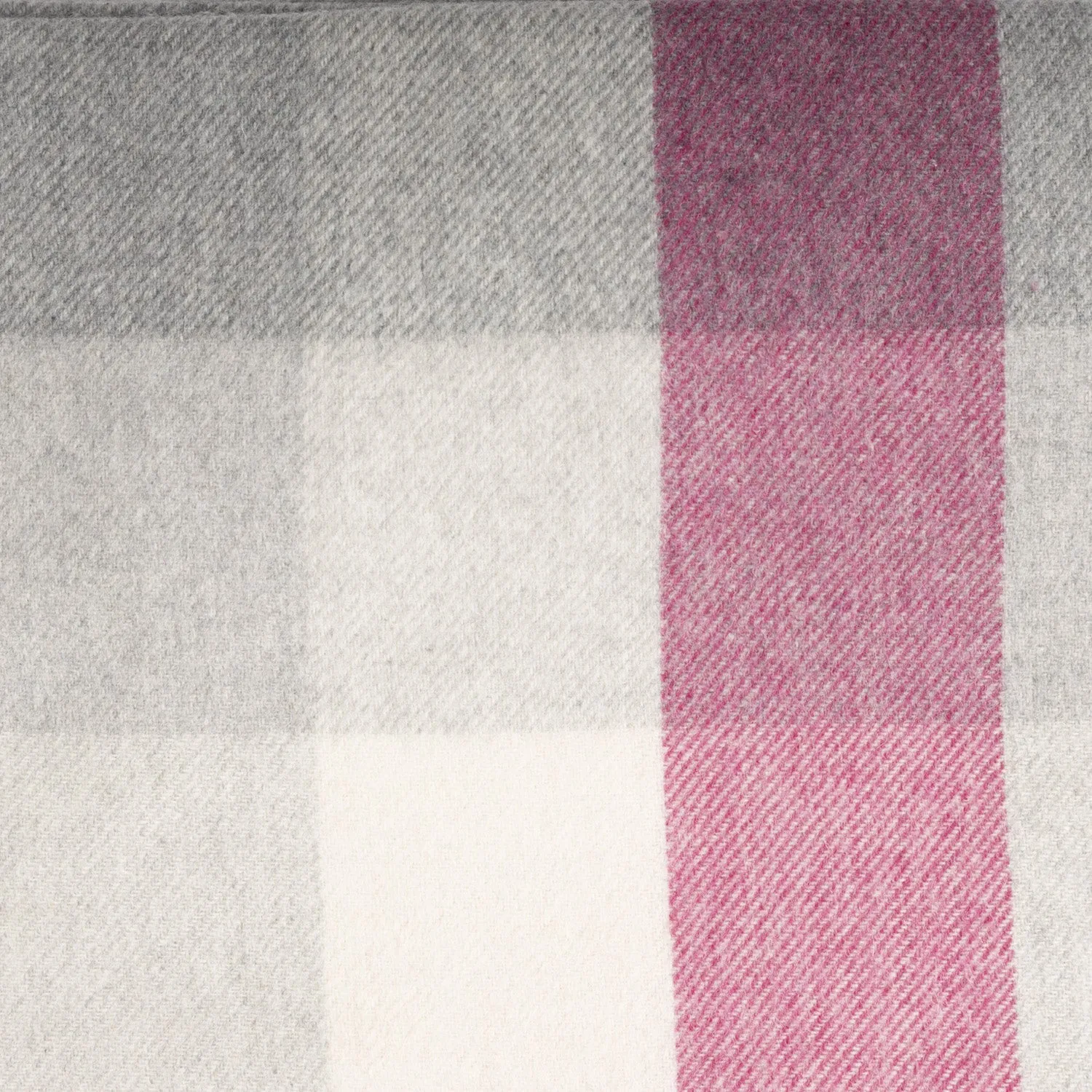 Scottish 100% Cashmere Stole  Cubes Pink