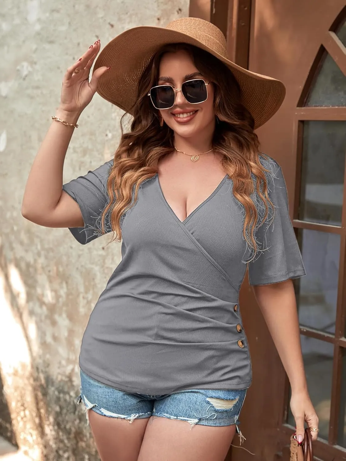 SOLY HUX Women's Plus Size Deep V Neck Tee Tops Wrap Short Sleeve Ruched Button Side Slim Fit T Shirt