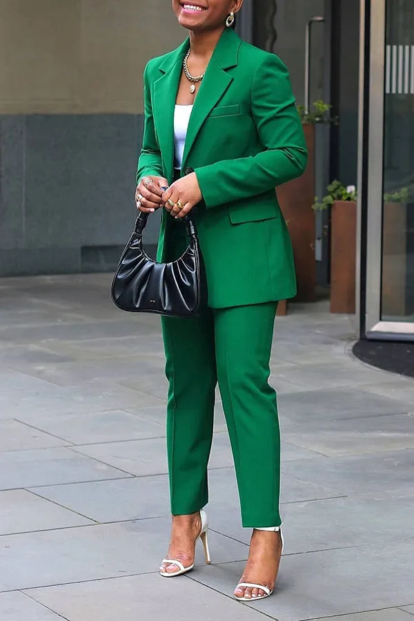 Stylish Lapel Neck Pocket Blazer Set